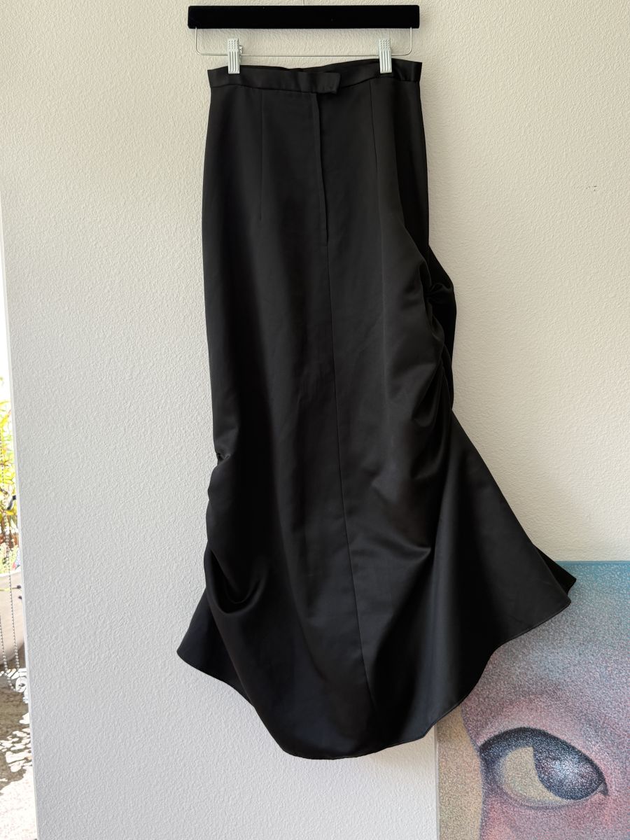 Black Draped Maxi Skirt (Size 26) – Sculpted & Elegant 🖤